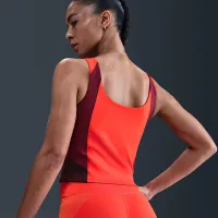 Nike One женская Dri-FIT Tank Top цвет красный