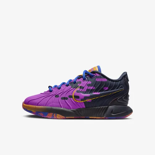 Nike LeBron XXI SE 