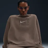 Nike Sportswear Phoenix Fleece женская оверсайз Graphic Crew-Neck свитшот цвет коричневый