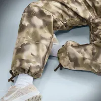Nike Sportswear жіноча Mid-Rise оверсайз Camo Cargo Pants колір коричневий