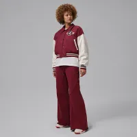 Nike Jordan Brooklyn женская Therma-FIT Varsity Куртка цвет красный