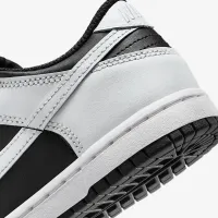 Nike Dunk Low Little дитячі Кросівки колір чорний