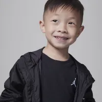 Nike Jordan Toddler Jumpman Air Embroideцвет красный футболка цвет черный