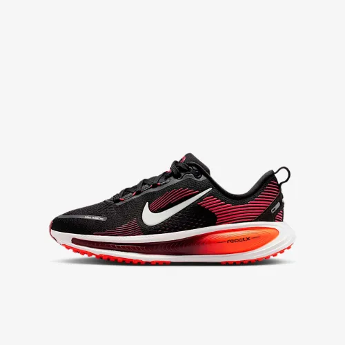 Nike Vomero 18 Big дитячі Road Running Кросівки колір чорний