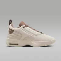 Nike Jordan Max Aura 6 женская Кроссовки цвет коричневый