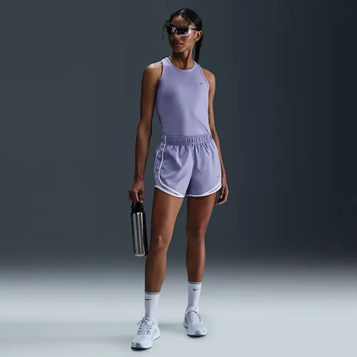 Nike Tempo женская Dri-FIT Mid-Rise Brief-Lined Running шорты цвет фиолетовый