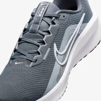 Nike Downshifter 13 мужские Road Running Кроссовки цвет серый