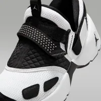 Nike Jordan Trunner LX женская Кроссовки цвет белый