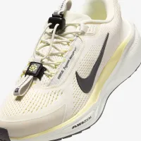 Nike Pegasus EasyOn жіноча Road Running Кросівки колір коричневий