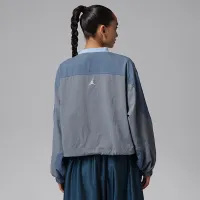 Nike Jordan Brooklyn женская Woven Long-Sleeve Graphic Pullover синий