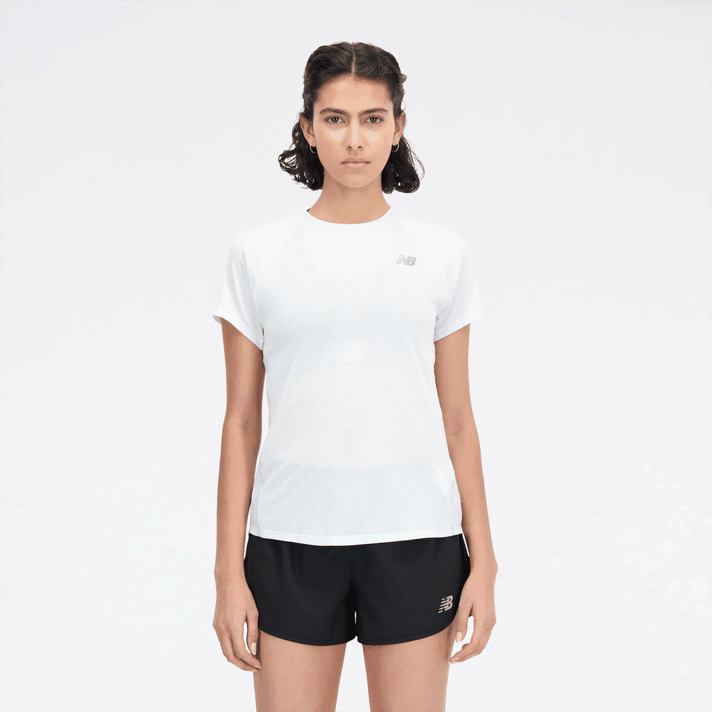 Футболка New Balance WT21262IBH - Біла